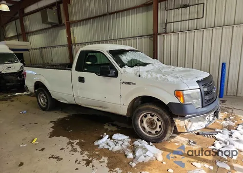 2013 Ford F150 z USA, uszkodzony, nr VIN 1FTMF1CM2DKE64583